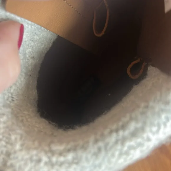 Sperry Suede & Rubber Duck Boots - Picture 6 of 7